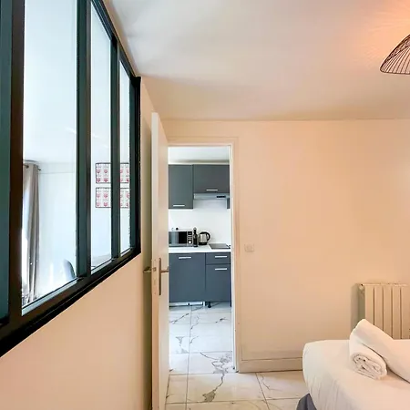 143 - Urban Charming Flat In Center Of 公寓 巴黎